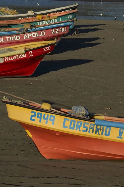 Curanipe Chili Avril 2015 Des Bateaux Pêche Colorés Sur Plage — Photo