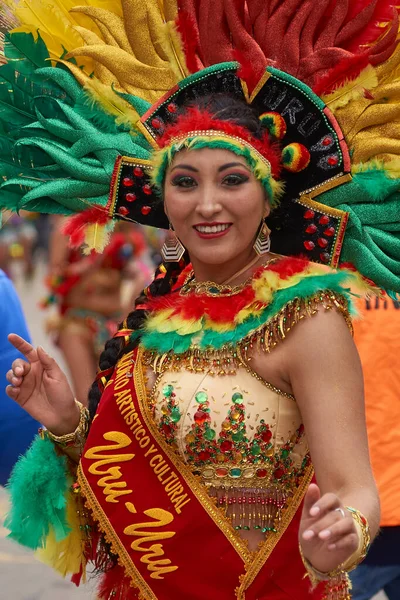 Oruro Bolivien Februar 2017 Tänzerin Kunstvollem Inka Kostüm Marschiert Während — Stockfoto