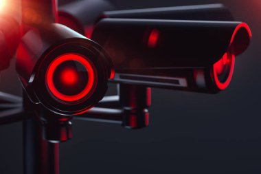 Pilon cctv kameraları ve gözetim güvenlik sistemi ile. Sosyal kredi sistemi konsepti ile toplumda yaşayan. 3D render