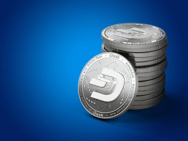 2019 logo güncellemeli gümüş Dash paraları yığını, blu üzerinde izole