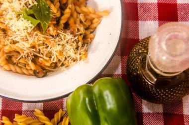 Antipasti Gemelli alla arrabbiata özel bir restoranda