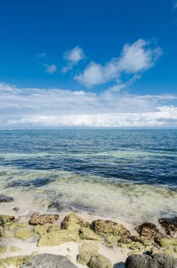 Meksika Karayipler kayalık plaj