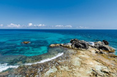 Punta Sur, Isla Mujeres 'te Karayip Okyanusu 'nun doğal manzarası