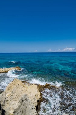 Punta Sur, Isla Mujeres 'te Karayip Okyanusu 'nun doğal manzarası