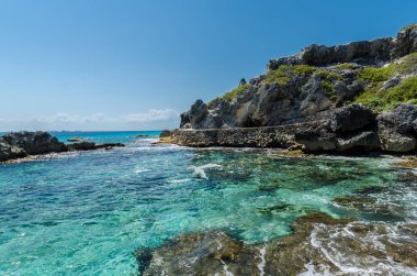 Punta Sur, Isla Mujeres 'te Karayip Okyanusu 'nun doğal manzarası