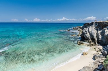 Punta Sur, Isla Mujeres 'te Karayip Okyanusu 'nun doğal manzarası