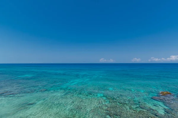 Punta Sur, Isla Mujeres 'te Karayip Okyanusu 'nun doğal manzarası