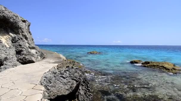 从墨西哥妇女岛悬崖上可以看到风景 — 图库视频影像