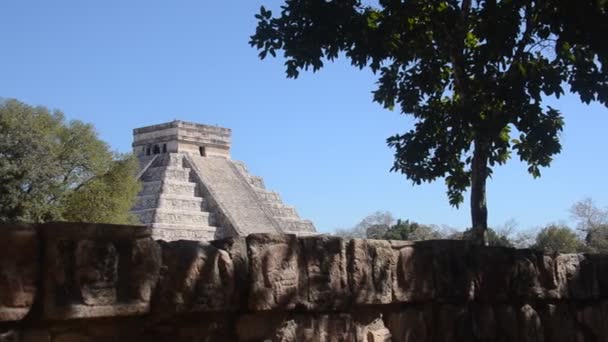 Castillo Chichén Itzá Vista Desde Tzompantli — Vídeo de stock