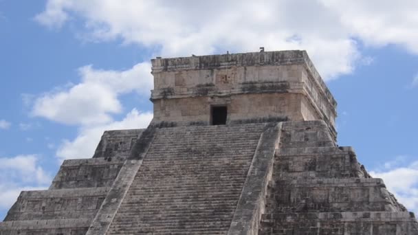 Castillo Kukulkcan Chichén Itzá — Vídeo de stock