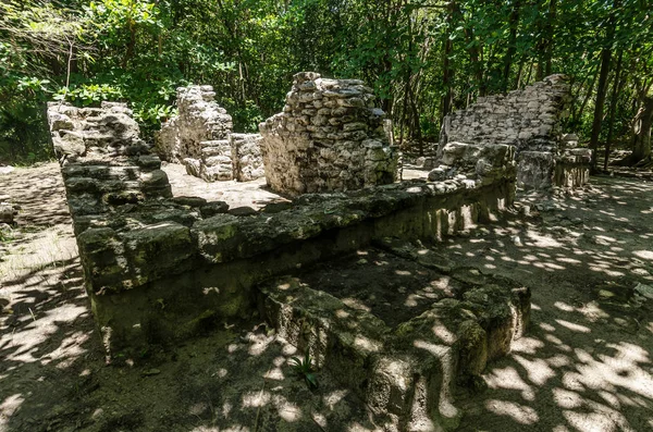 San Miguelito régészeti helyszín Cancunban, Mexikó — Stock Fotó