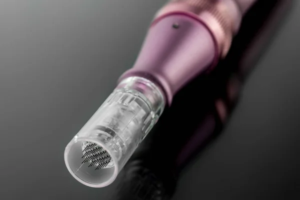 Dermis Stempel elektrischer Stift — Stockfoto