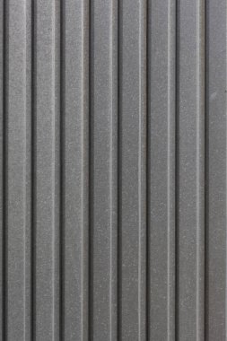 Yaban domuzundan yapılmış metal çitler.