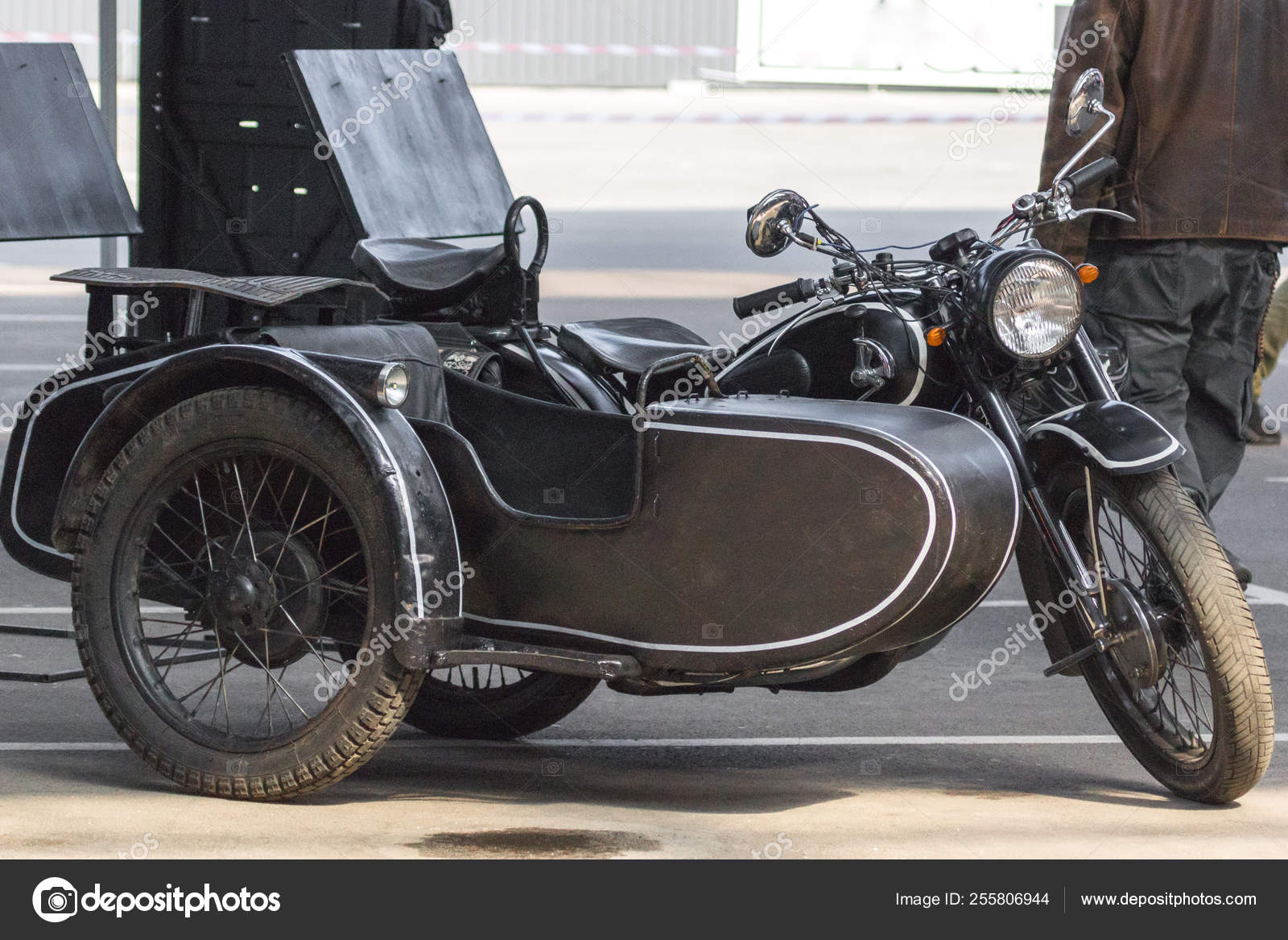 bike with a sidecar