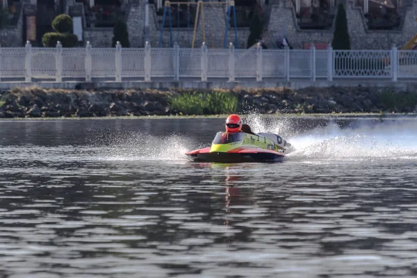 テルノピル ウクライナ 2019テルノピルハイドロGp 2019 世界モーターボート選手権クラスF 125 250とF 500の水上の式 モーターボートレース スピード競争 — ストック写真