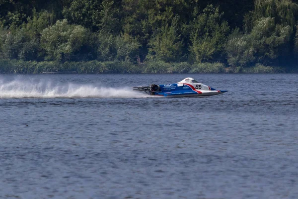 テルノピル ウクライナ 2019テルノピルハイドロGp 2019 世界モーターボート選手権クラスF 125 250とF 500の水上の式 モーターボートレース スピード競争 — ストック写真