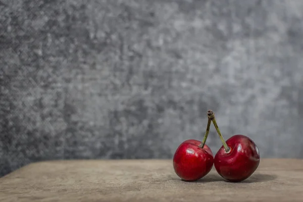 Red Berries Ripe Sweet Cherries Food Good Brain Improves Memory — Stock Photo, Image