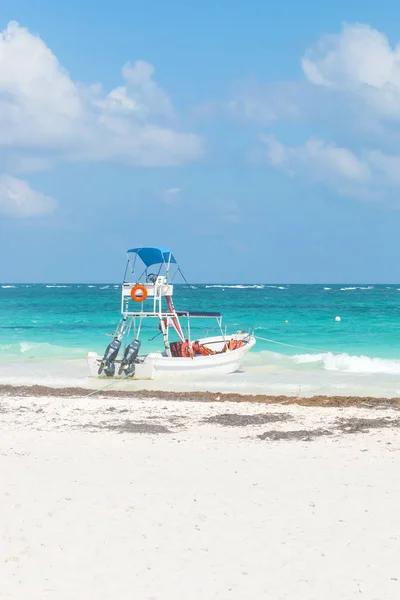 Bateau Dans Mer Des Caraïbes Mer Détendue Bleue Verte — Photo