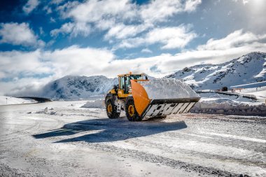 Büyük ön yükleyici Solden, Avusturya