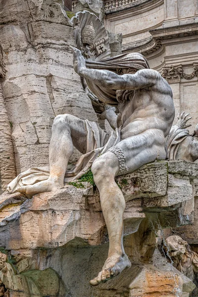 Bellamente Tallado Una Las Fuentes Piazza Navonna Roma Día Nublado — Foto de Stock