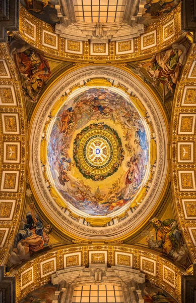 Richly Decorated Ceiling Peter Basilica Vatican — 图库照片