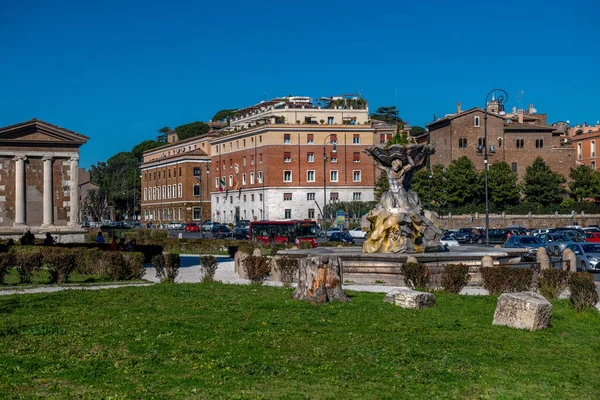 Historic Fountain Temple Hercules Located Forum Boarium Banks Tiber Rome — Foto Stock