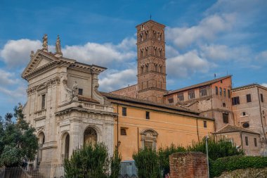Santa Francesca Romana 'nın çan kulesi, Roma forumu, Roma, İtalya