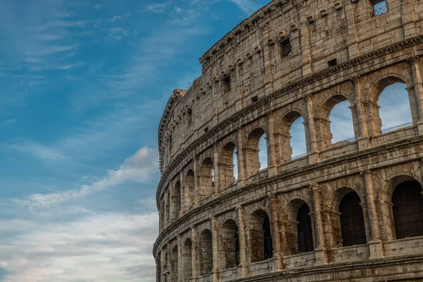 Coloseum Uno Dei Più Importanti Tesori Della Storia Simboli Roma — Foto Stock