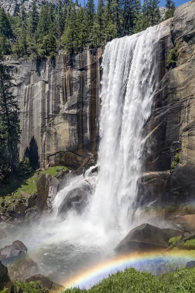 Wet Misty Spray Surrounding Vernal Falls Merced River California Yosemite — Stock Photo, Image