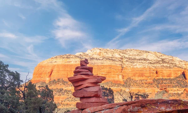 Sedona Arizona Hiking Trail Stones Rocks Balancing Harmony Tranquil Landscape — Stock Photo, Image