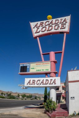 Kingman,Az/Usa - 6.27.19 Arcadia Court 1938 yılında Kingman, Arizona'da açıldı; 