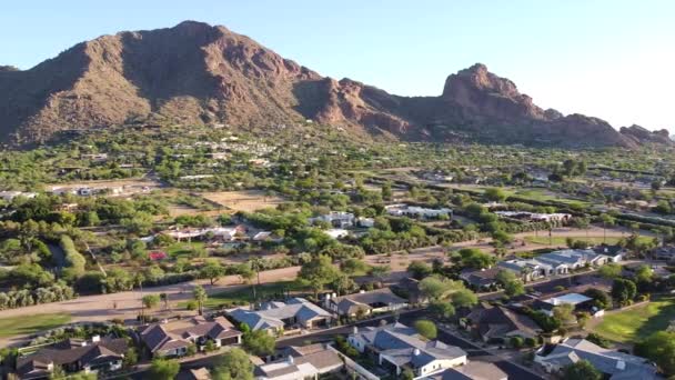 Camelback Mountain Beläget Phoenix Och Nära Scottsdale Arizona — Stockvideo