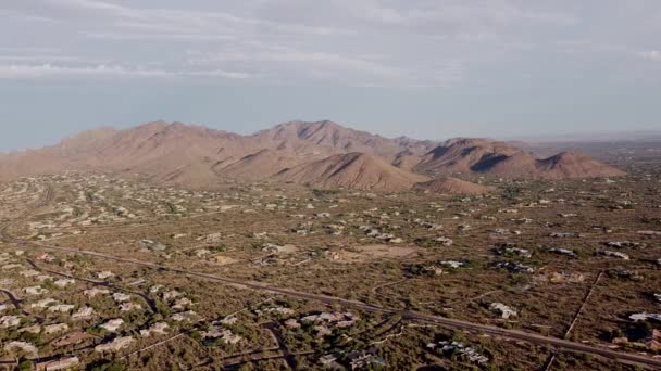Luchtbeelden Van North Scottsdale Gebied Van Arizona Bij Sunset — Stockvideo