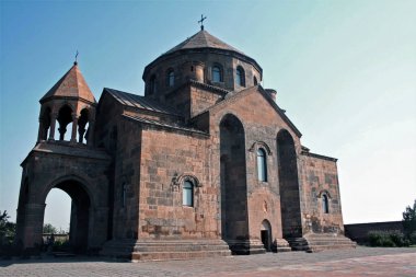 Aziz Hripsime Kilisesi, Echmiadzin, Ermenistan. 7. yüzyılda Tetraconch olarak inşa edilmiş