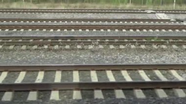Rus Demiryolları. St. Petersburg 'daki Moskovsky Tren istasyonundan Veliky Novgorod 'a tren kalkış, Rusya