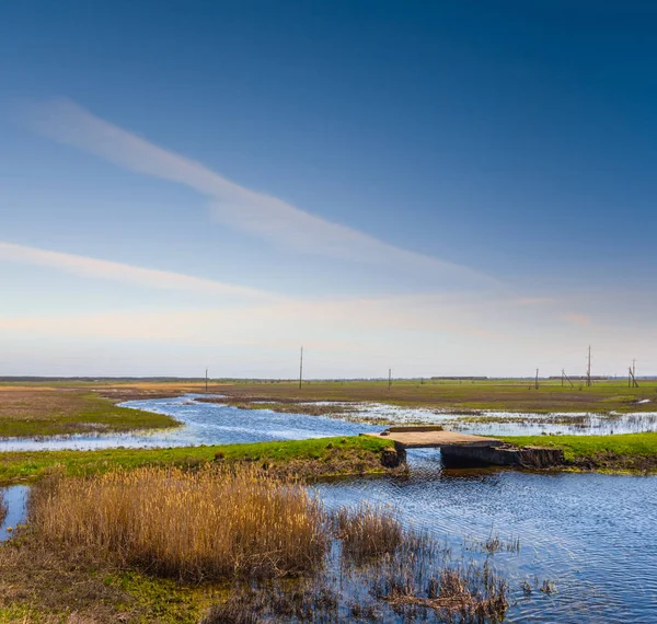 Small Dam Lake — Stock Photo, Image