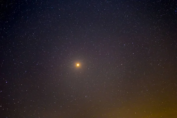 Mars Gezegeni Ile Gece Yıldızlı Gökyüzü — Stok fotoğraf