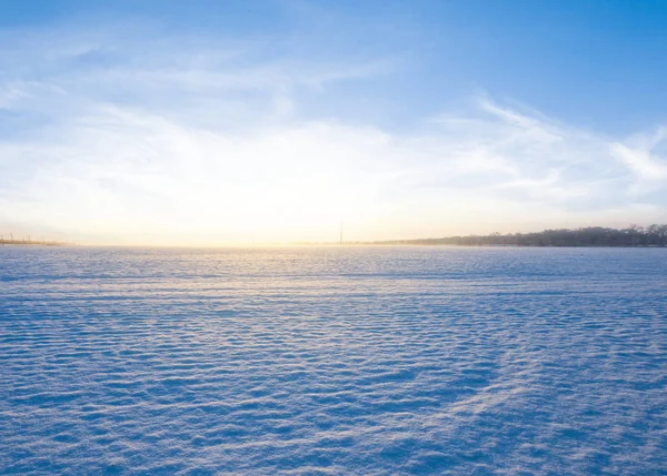 Winterliche Schneebedeckte Ebene Frühen Morgen — Stockfoto