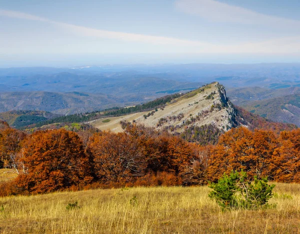 Autunno Montagna Valle Paesaggio — Foto Stock