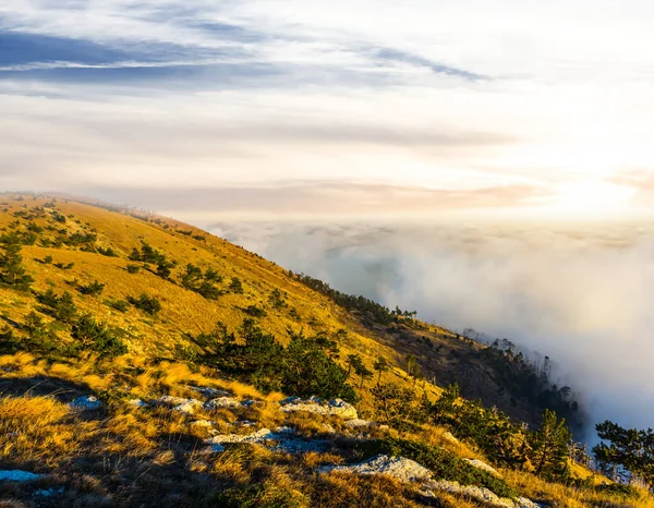 Misty Mountain Ridge Sunset — Stock Photo, Image