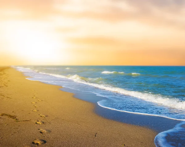 Sandstrand Meer Bei Sonnenuntergang — Stockfoto