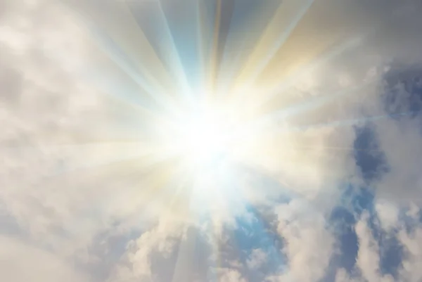 Sparkle Sun Rays Push Dense Clouds — Stock Photo, Image