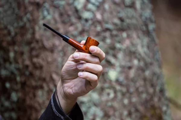 Homem Mão Segurando Cachimbo Tabaco — Fotografia de Stock