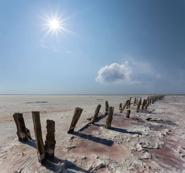 Dry Saline Land Old Wooden Construction Sparkle Sun — Stock Photo, Image