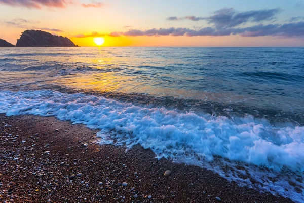 Красивое Изумрудное Побережье Средиземного Моря Ранним Утром — стоковое фото