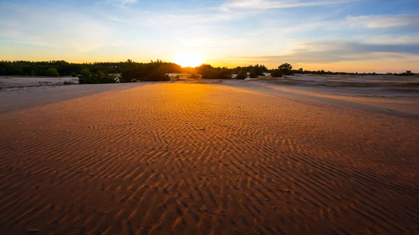 Amplo Deserto Arenoso Pôr Sol Fundo Natural Selvagem Livre — Fotografia de Stock