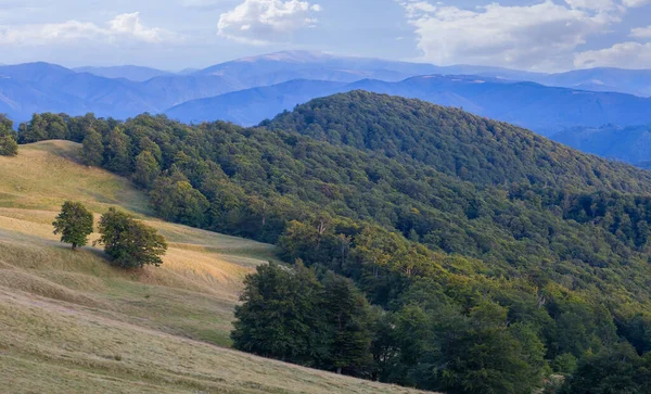 Beautiful Mountain Valley Cloudy Sky — Stock Photo, Image