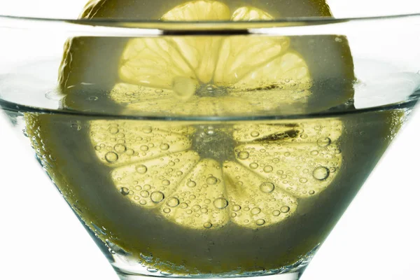 Fatia Limão Água Mineral — Fotografia de Stock