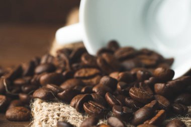 kahve ve kahve çekirdekleri