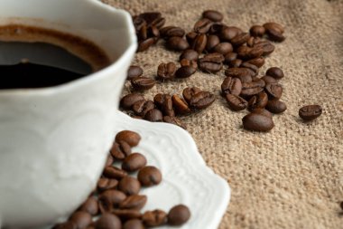 kahve ve kahve çekirdekleri